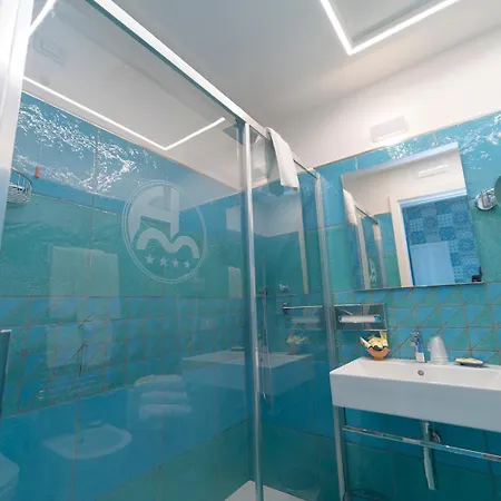 Miramare Hotel 4*