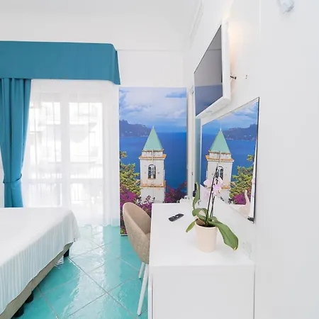Miramare Ξενοδοχείο 4*