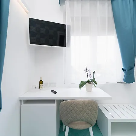 호텔 Miramare 마이오리