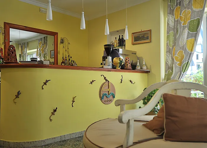 Miramare Ξενοδοχείο 4*