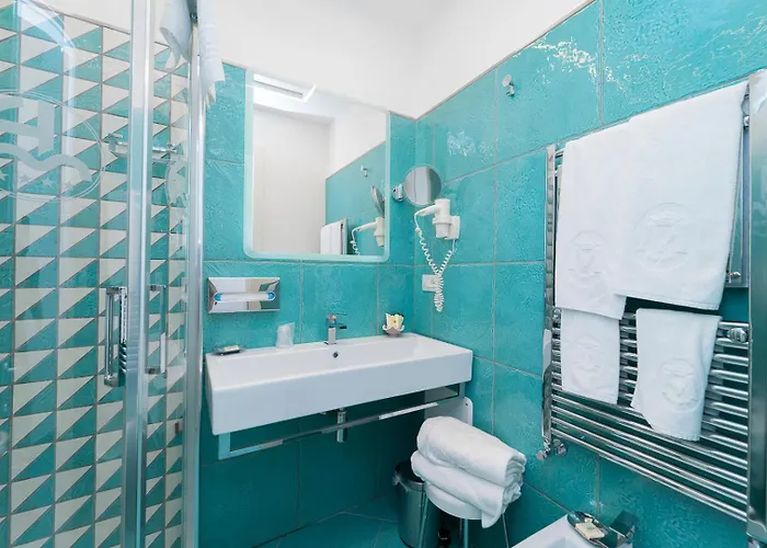 Miramare Ξενοδοχείο 4*