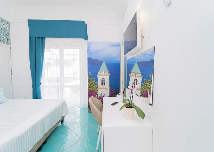 Miramare Ξενοδοχείο 4*