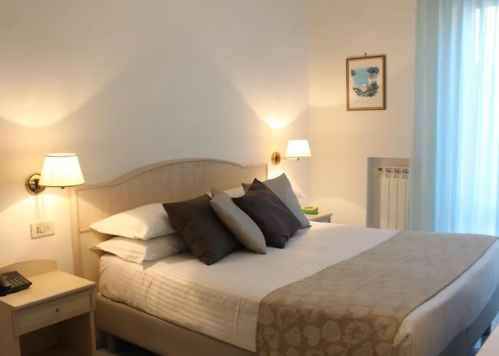 Miramare Ξενοδοχείο 4*