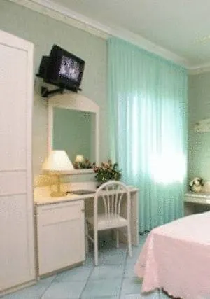 Ξενοδοχείο Miramare